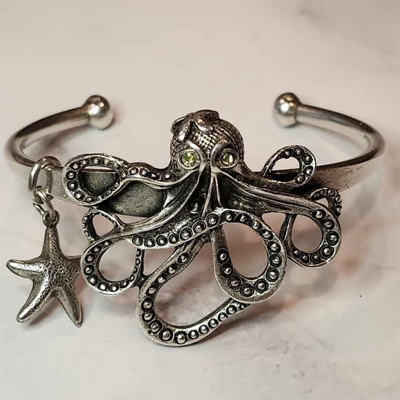 Sterling Silver and Pewter Octopus Bracelet With Starfish Charm - Picture 2 of 5